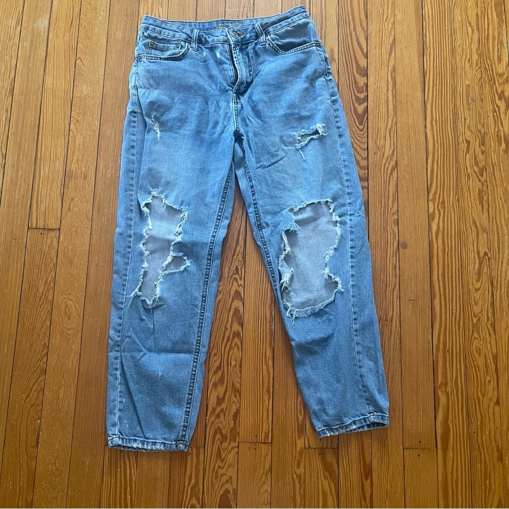 Ripped Boyfriend Jeans, size 6